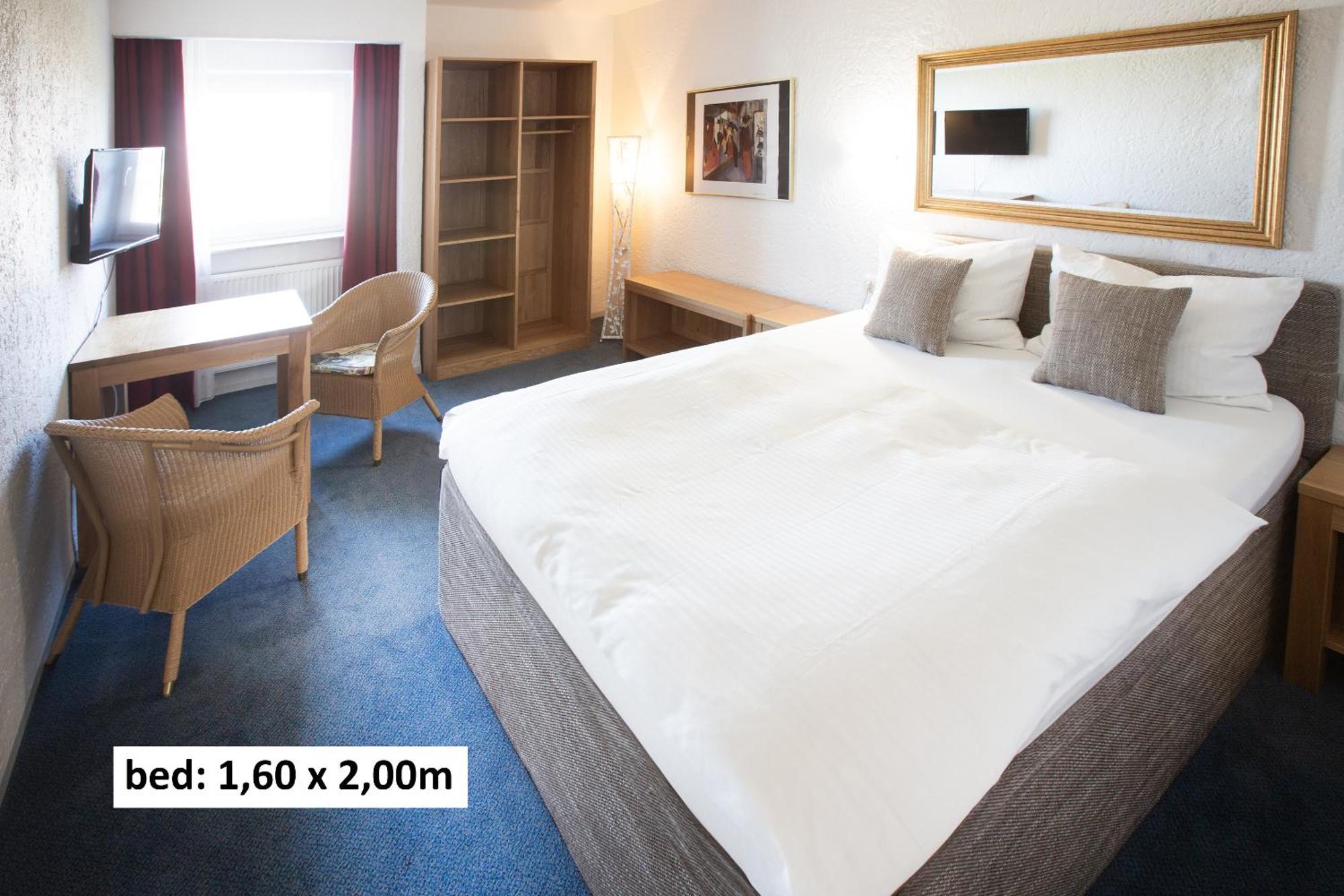 Elan Hotel ลิมบวร์ก อัน แดร์ ลาน ภายนอก รูปภาพ